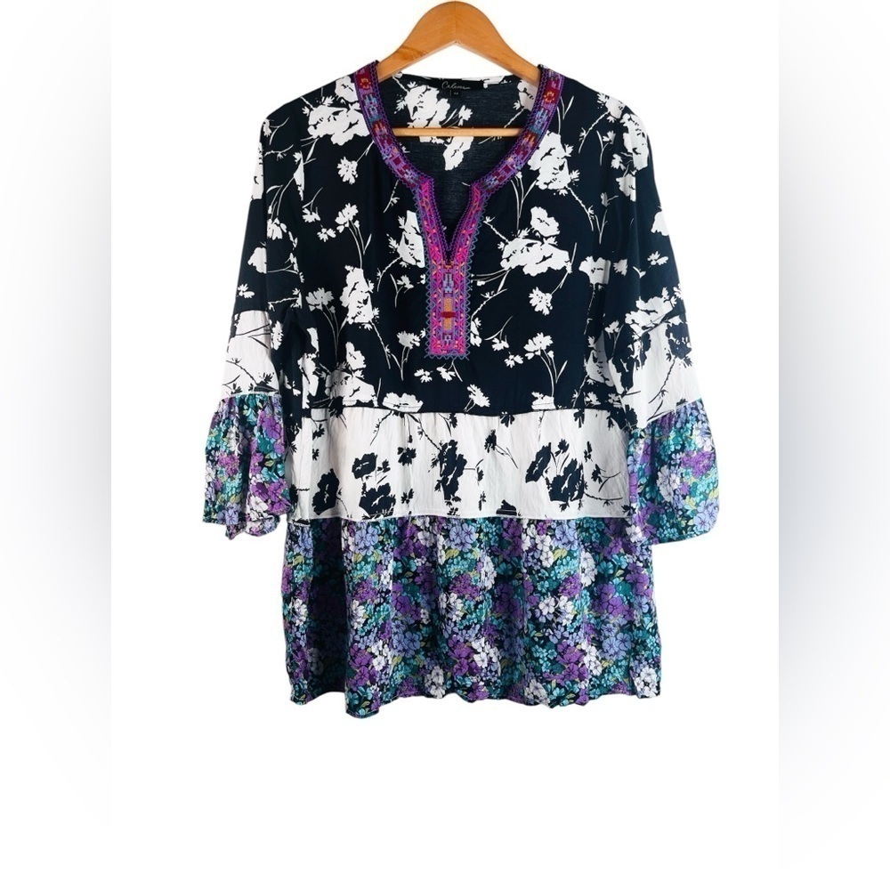 Calessa Mixed Print Rayon Floral Embroidered Top Size Medium